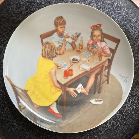 B&G Copenhagen Porcelain plate “Spillefuglene” / “Card Sharks” by Kurt Ard 1986 - Picture 2 of 4